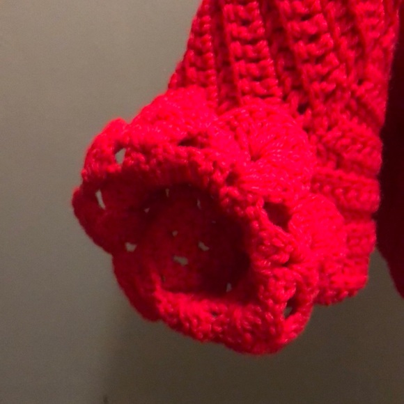 Beautiful Red Crocheted Jacket by “Evie”. you must see it to appreciate it. - Picture 2 of 11